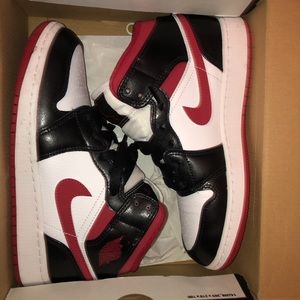 AJ1 Mid Sz 6w, 4M